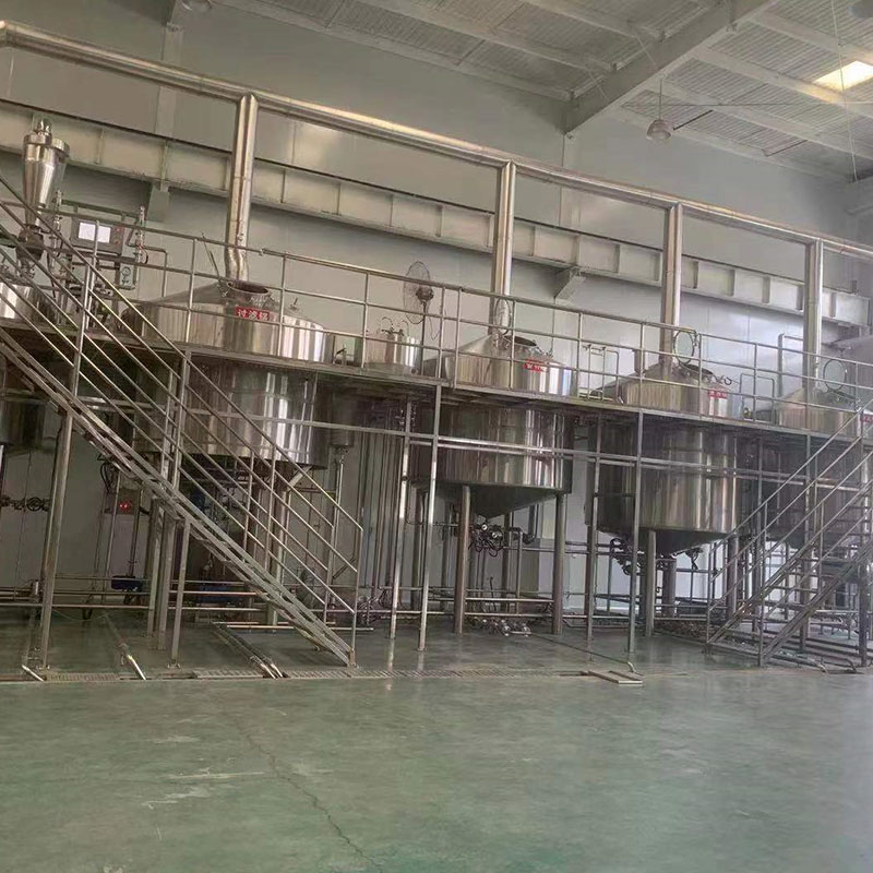 太湖精酿啤酒设备厂—平面布置、设备设计、制造、调试、培训等一条龙服务_COPY